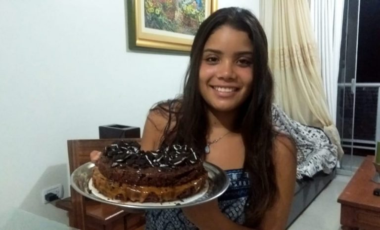 Nicole Orejuela, regala un detalle personalizado y delicioso