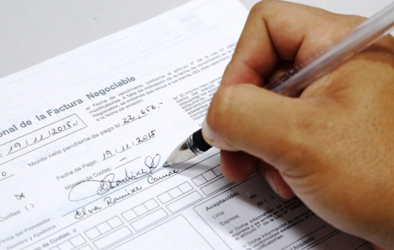 Pymes: ¿Quieres mejorar tu perfil crediticio? Emite facturas electrónicas