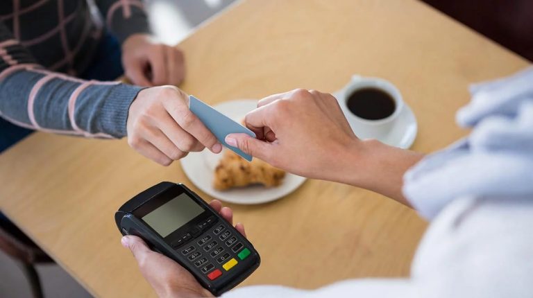 Aprende a recuperar parte de tus impuestos en dos pasos