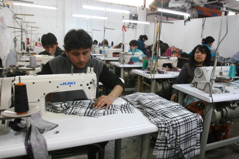 Perú: solo 2 de 10 pymes están aseguradas contra desastres