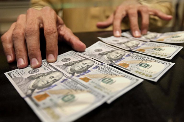 Pymes son menos vulnerables a alzas en cotización del dólar