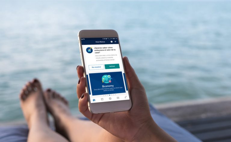 Jóvenes peruanos son los que más usan banca móvil en Latinoamérica