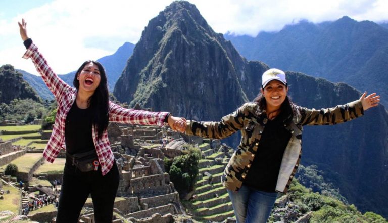 Más de 4,000 jóvenes solicitarían créditos para viajar por Fiestas Patrias