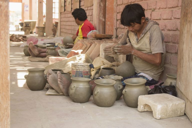 Alfareros de Simbilá y agricultores de Sullana beneficiados con proyecto de la UCV