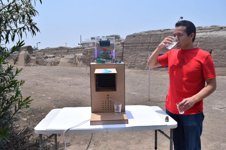Pukio: emprendimiento peruano transforma humedad en agua potable