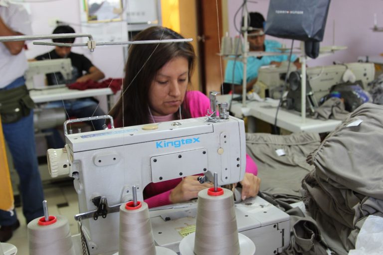 Perú es el sexto proveedor de confecciones al mercado colombiano