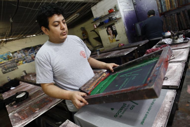 Financieras evalúan tomar líneas de crédito para mypes