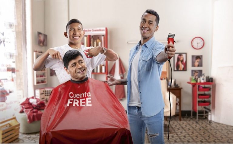 ‘Checho’ Ibarra luce nuevo look tras perder apuesta con seleccionados