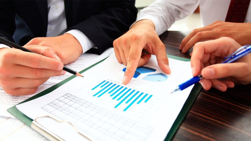 UTP ofrece capacitación en salud financiera de empresas en Piura