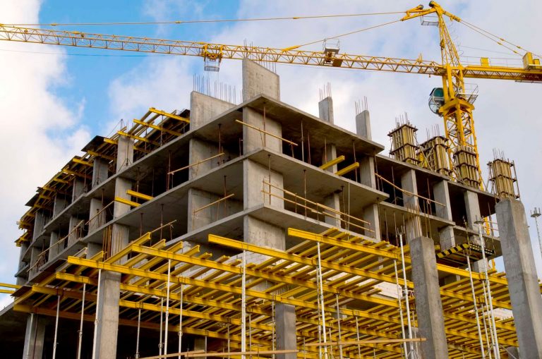 Construcción: 85 mil empresas están paralizadas por crisis del virus