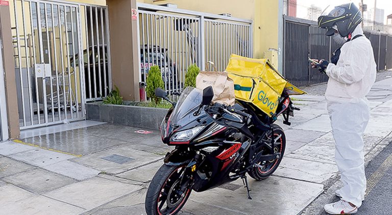 Empresas de delivery deberán habilitar centros de control