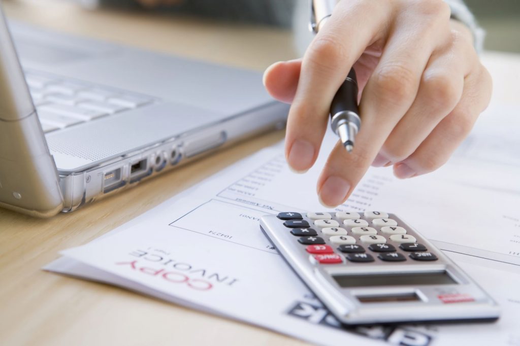 Conoce qué debes considerar antes de solicitar un préstamo personal FINANZAS