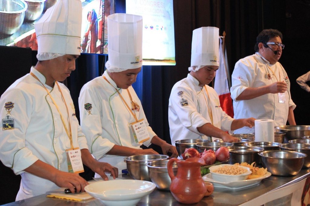 Realizarán Congreso Internacional sobre el Turismo y Gastronomía frente al COVID-19 CETURGH PERÚ, CONGRESO INTERNACIONAL