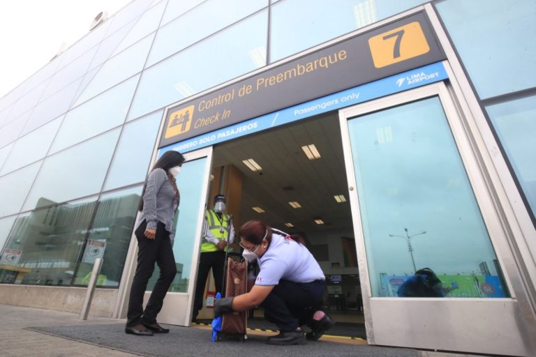 Estas son las medidas que deben cumplir los pasajeros para los viajes