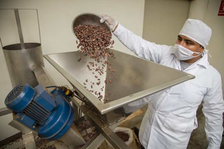 Mypes en riesgo por aumento de tarifas eléctricas