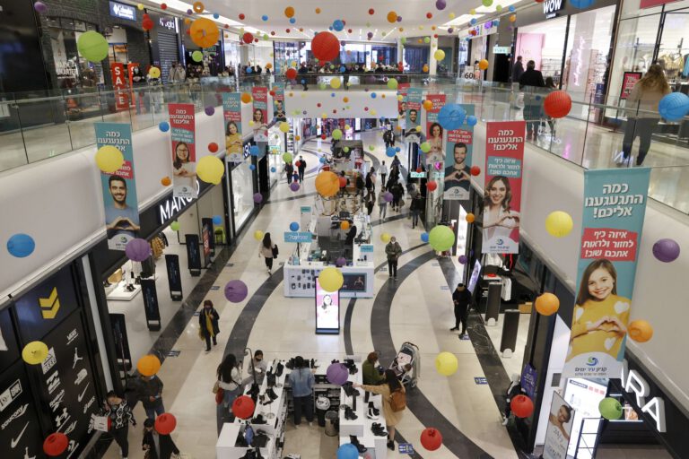 Ventas del sector retail se incrementaron 17.8% y superan los S/3,697 millones