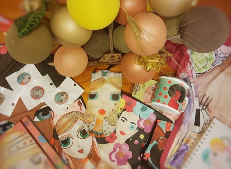 Pili love, piurana que busca promover el empoderamiento de la mujer a través de sus dibujos