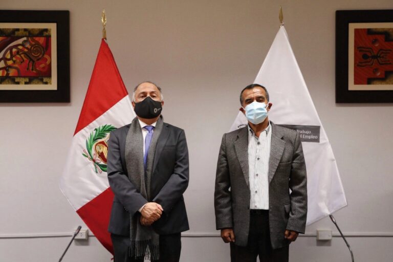 Ministro de Trabajo se reunirá con titular del MEF para viabilizar asignación de S/700 millones para Trabaja Perú