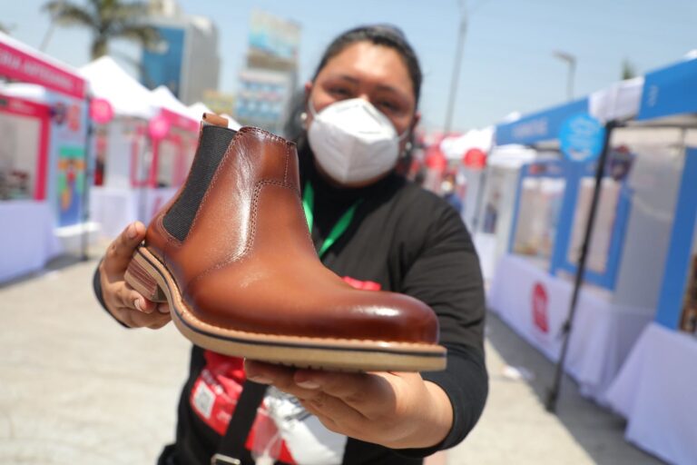 Gobierno otorgará S/ 70,000 para impulsar planes de exportación