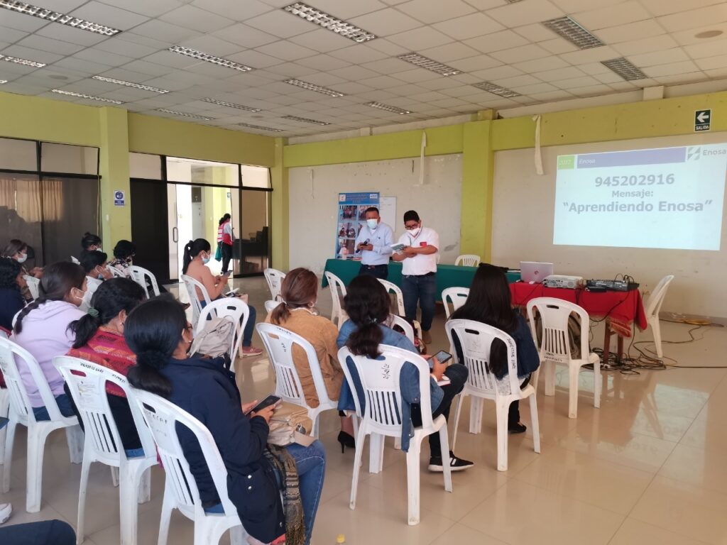 Inician ciclo de capacitaciones a docentes del Alto Piura