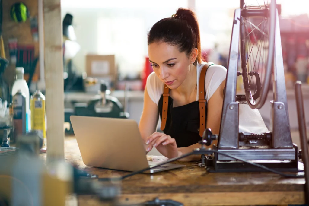 Pymes: importancia de tener y ejecutar un plan estratégico financiero ¿Cómo aumentar las ventas de su negocio y potenciar su sitio web?