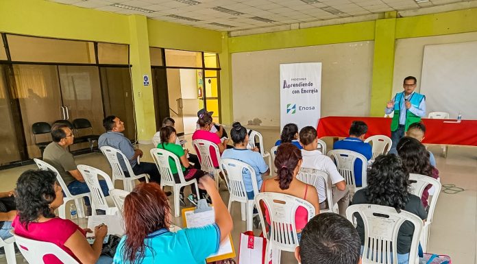 Enosa y DREP capacitan a docentes de Chulucanas en prevención de riesgos eléctricos/ Foto Enosa