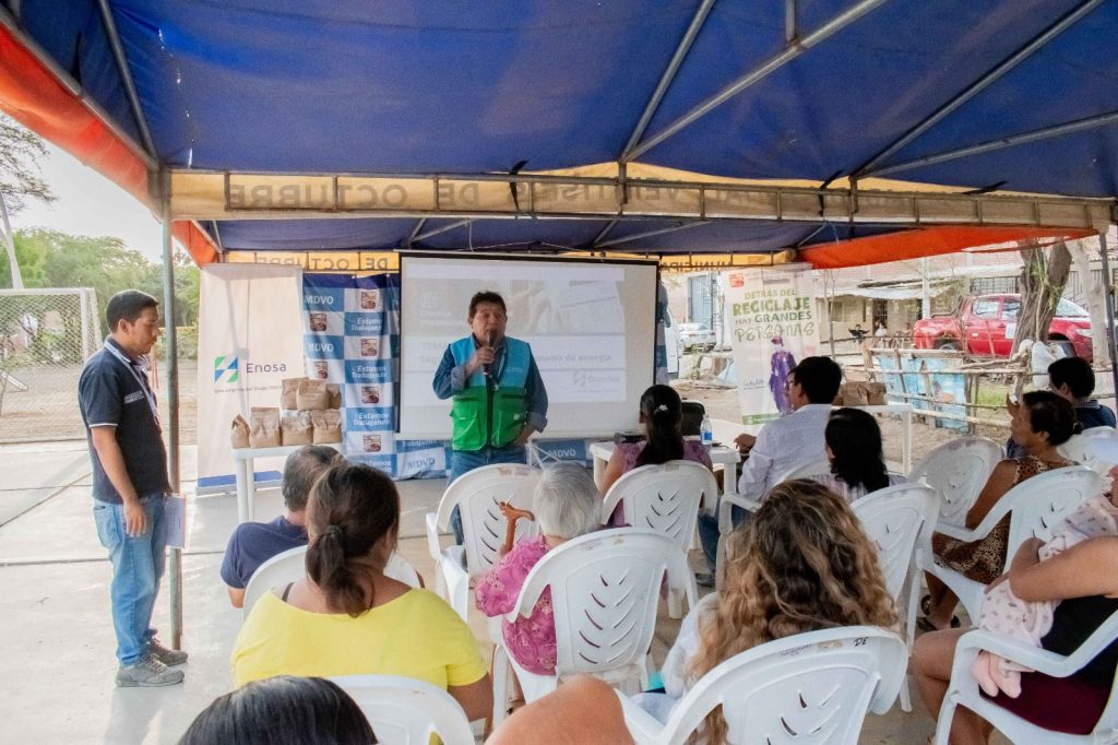 Enosa y municipio recuperan otro parque en el Sector Santa Rosa Enosa y municipio recuperan otro parque en el Sector Santa Rosa
