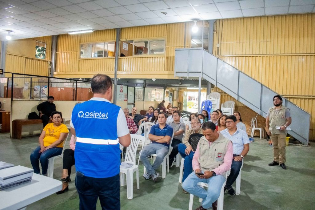 Piura: OSIPTEL empodera a usuarios con discapacidad visual mediante guía informativa en braille OSIPTEL empodera a usuarios con discapacidad visual mediante guía informativa en braille