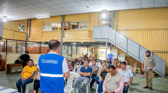 OSIPTEL empodera a usuarios con discapacidad visual mediante guía informativa en braille