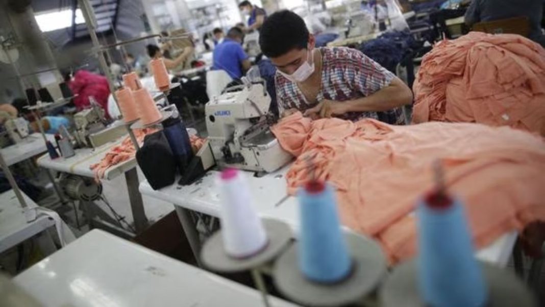 Ejecutivo destinó más de S/25 millones para compras públicas a mypes del sector textil y confecciones