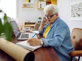 Emprende UP financiará con hasta S/10 mil emprendimientos peruanos de adultos mayores