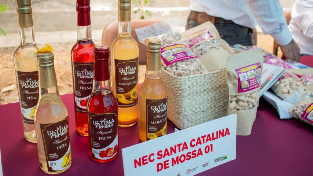 Emprendimientos rurales de Piura participarán en la IV Feria Regional organizada por Foncodes Emprendimientos rurales de Piura participarán en la IV Feria Regional organizada por Foncodes