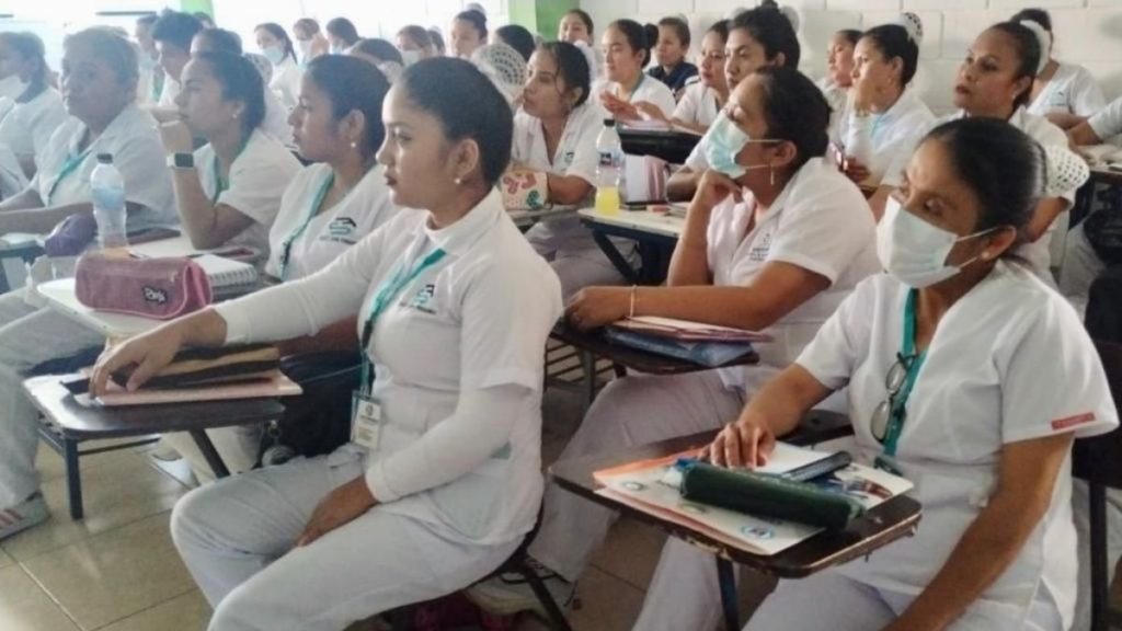 Enosa capacitó en seguridad eléctrica a estudiantes de enfermería ante el fenómeno El Niño