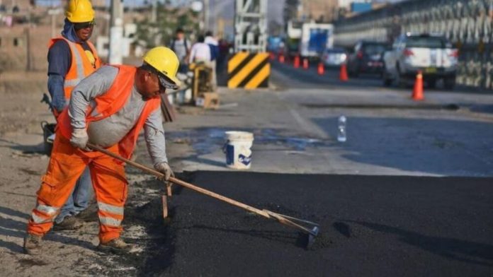 Inversión pública cayó casi 5% en agosto de 2023