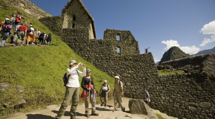 Turismo generará más de US$8 mil millones al cierre del 2023 en Perú