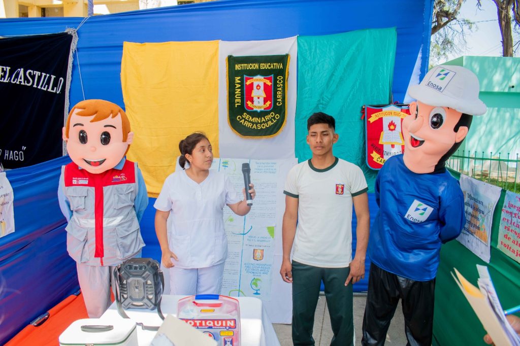 Colegios de Morropón se preparan para enfrentar el FEN Colegios de Morropón se preparan para enfrentar el FEN