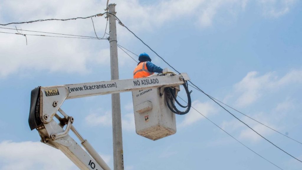 Enosa suspendará el servicio eléctrico en Castilla y Piura el 15 de octubre