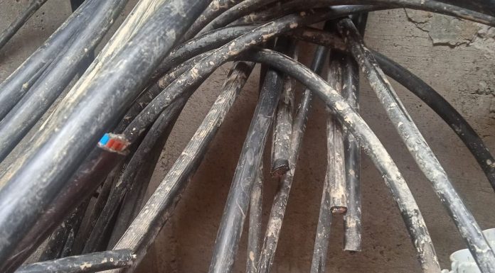 Intento de robo de cables afectó los servicios fijos en el distrito de Castilla en Piura