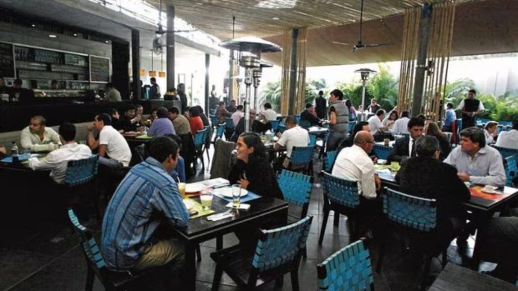 Ventas en cevicherías cayeron hasta 35% en los últimos meses Ventas en cevicherías cayeron hasta 35% en los últimos meses