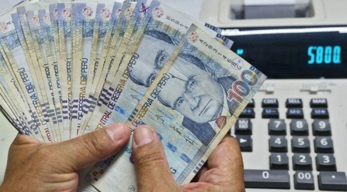 Cerca del 20% de peruanos ahorra fuera del sistema financiero: ¿Cuáles son las razones?