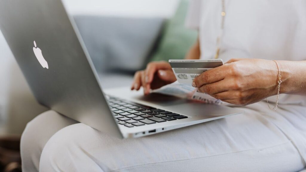 ¿Quieres digitalizar tu negocio? 5 estrategias claves para convertir tu empresa en un ecommerce