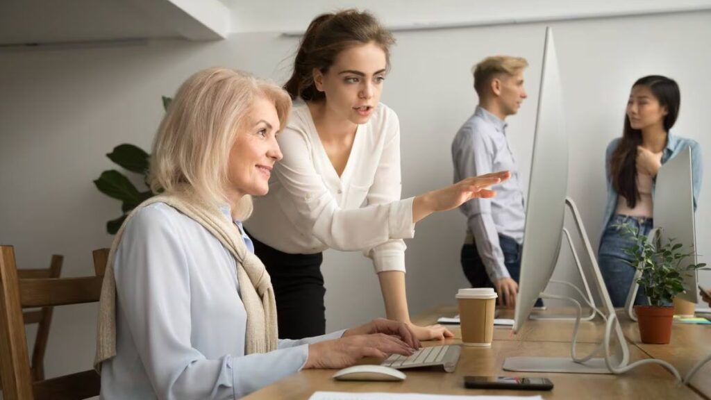 ¿Tienes más de 50 años y buscas trabajo Sigue estas 7 recomendaciones