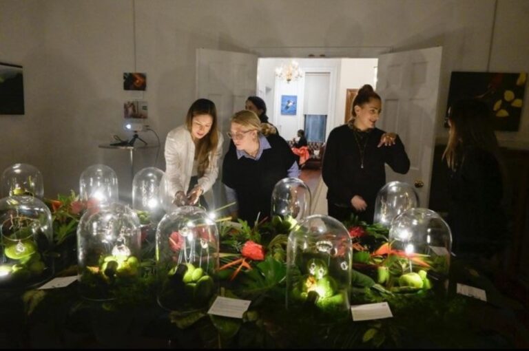 reciprocity-2023-disenadores-internacionales-brillan-con-joyas-de-oro-peruano