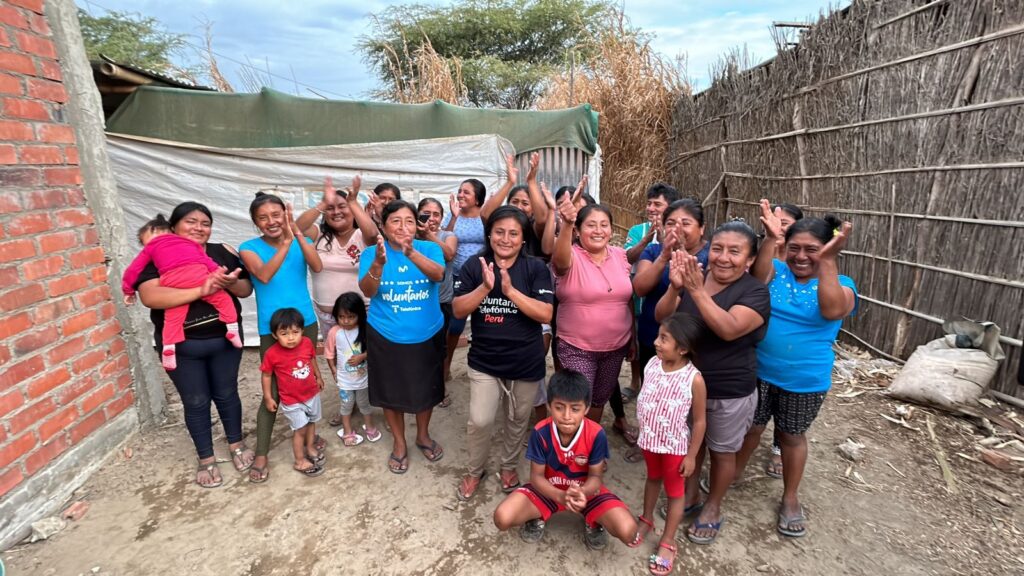 proyecto-de-voluntariados-telefonica-brinda-formacion-empresarial-y-tecnologica-a-mujeres-piuranas