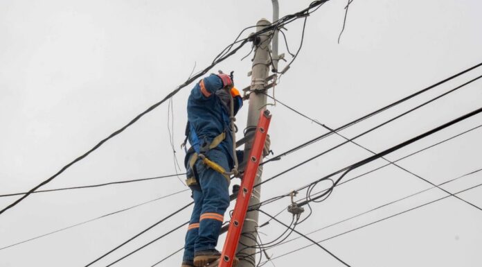 Falla en línea L6664 de propiedad de Electroperú origina interrupción del servicio en Máncora, El Alto, Los Órganos y Cancas