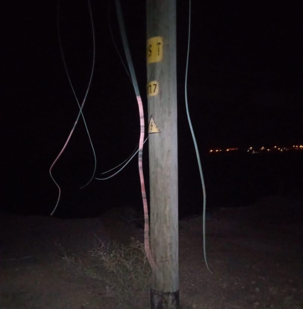 Comunidad de Cabo Blanco afectada por hurto de cable eléctrico Comunidad de Cabo Blanco afectada por hurto de cable eléctrico