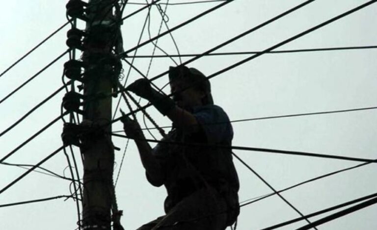 No respetar las distancias mínimas de seguridad puede causar accidentes