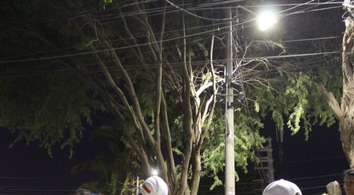 Enosa instala luminarias LED en la Plaza de Ajedrez “Vicente Flores” de Talara