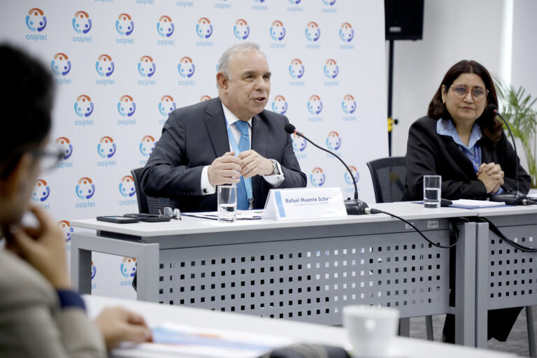 Estudio de satisfacción: crece satisfacción de usuarios con el servicio de internet fijo y llega al 53 % en el 2023