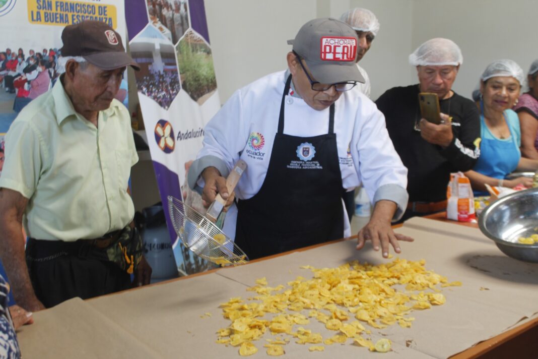 Adultos mayores de Paita inician emprendimiento de chifles